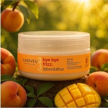 Cadiveu Elektriklenmeyi Azaltan ve Saçı Yumuşatan Nem Dengeleyici Saç Maskesi 200ML