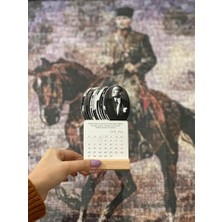 2026 Atatürk Takvimi Ahşap Ayaklı Atatürk Temalı Mini Özel Tasarım Takvim, Atatürk 2026 Takvim