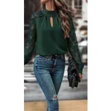 Kadın Uzun Kollu Göğüs Pencere Detay Yaka Boğazlı Kolları Tüllü Sandy Bluz