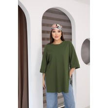 Moviment Kadın Standart Beden Duble Kol Yandan Yırtmaçlı Haki T-Shirt