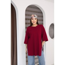 Moviment Kadın Standart Beden Duble Kol Yandan Yırtmaçlı Bordo T-Shirt