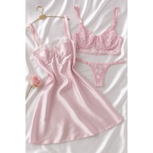 Çeyize Dair Herşey Luna Charm Pink Saten Gecelik 3 Parça Gecelik ve Bralet Seti