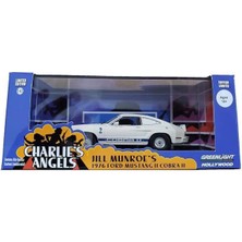Greenlight Charlie's Angels (1976-1981 Tv Serisi) – 1976 Ford Mustang Iı 1/43 Model Araba