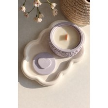 Lila Kalpli Kapta Doğal Soya Mum - Beton Kapta Ahşap Fitilli Mum ve Sunumluk- Kiraz Çiçeği Kokulu