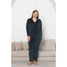 Asel Büyük Beden Boydan Düğmeli Kadife Pijama Takımı