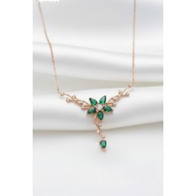 Çekirdek Jewelry 925 Ayar Gümüş Zümrüt Taşlı Sarmaşık Kolye