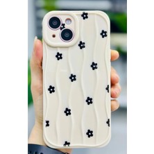 Go Aksesuar 13 ve 14 Uyumlu 3D Wavy Siyah Papatya Baskı Desenli Silikon Kılıf - Dalgalıpapatya