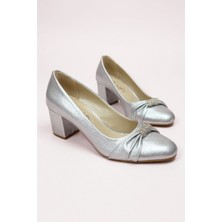 Modayak Zarif Gümüş Kare Topuk Yuvarlak Burun Topuklu Ayakkabı