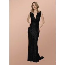 Elifnaz Moda Evi  Payet V Yaka Uzun  Kuyruklu Elbise