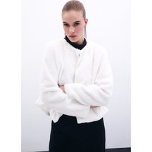 Sateen Yakasız Peluş Ceket