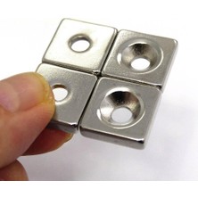 Hdg Havşa Delikli Kare Neodyum Mıknatıs 10X10X5 mm Delik Çapı  D8/d4
