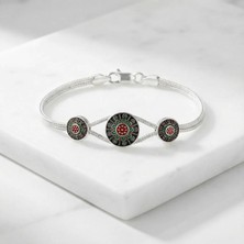 Arvenia Silver Çiçek Motifli Kırmızı Yeşil Mineli Kadın 925 Ayar Gümüş Bileklik