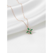 Çekirdek Jewelry 925 Ayar Gümüş Zümrüt Taşlı Umut Çiçeği Kolye