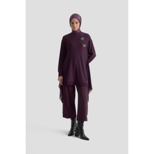 Armine Trend Kendinden Çizgili Broş Detaylı Asimetrik Kesim Pantolonlu İkili Takım Mürdüm 25KT669