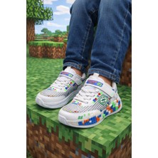 Minibonito Erkek Çocuk Anarok Taban Spor Ayakkabı – Renkli Piksel Desenli, Rahat ve Kaymaz"