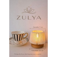 Modern Dekoratif Tealight Mumluk – Sıcak Işık Yayan Şık Tasarım | 7 × 7,5 cm