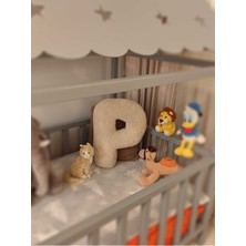 Puff Table Peluş P Harfi Yastık, Dekoratif Kırlent, Krem Rengi Kuzu Teddy Kumaş, Büyük Boy