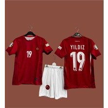 Alaturka Mix Türkiye Milli Takım Euro 2024 Kenan Yıldız 19 Numara Çocuk Yeni Sezon Forması (Kırmızı)