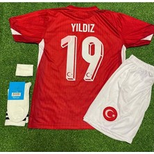 Alaturka Mix Euro 2024 Türkiye Kenan Yıldız 19 Numara Çocuk 4'lü Set Hediyeli Kırmızı Milli Takım Forması