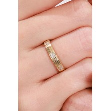 Oroline Kuyumculuk 8 Ayar Taşlı Trend Kadın Altın Yüzük