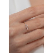 Oroline Kuyumculuk 8 Ayar Trend Taşlı Kadın Altın Yüzük