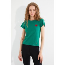 Polo State Kadın Kalp Nakışlı Bisiklet Yaka T-Shirt Yeşil