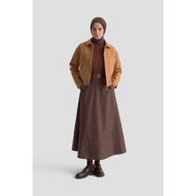Armine Trend Boydan Fermuarlı Cep Detaylı Kısa Ceket Camel 25KT517