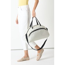 Tonny Black Kadın Krem Büyük Boy Önü Fermuarlı Kumaş Spor ve Seyahat Omuz Çantası