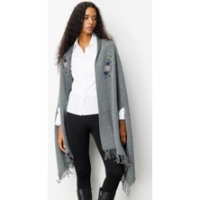 Desen Triko Kadın Yakası Işlemeli Koldan Geçmeli Büyük Yün Panço 25060 Füme