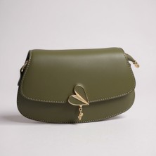 Rosa Çanta Kapaklı Kalp Tokalı Omuz Asklı Kadın Çantası