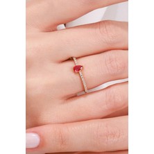 Oroline Kuyumculuk 14 Ayar Kırmızı Taşlı Şık ve Minimal Kadın Altın Yüzük