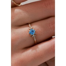 Oroline Kuyumculuk 8 Ayar Şık Tasarımlı Minimal Kadın Altın Yüzük