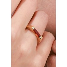 Oroline Kuyumculuk 8 Ayar Kırmızı Baget Taşlı Minimal Kadın Altın Yüzük