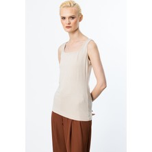 On Minimalist Kolsuz Kadın Bluz - Crop Kesim - Günlük