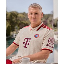 Alaturka Mix Bayern Munih 2024/25 Third Kit Alternatif Yetişkin Futbol Forması (Krem)