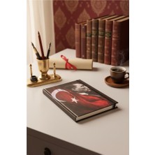 ArtMaster Atatürk Tarihsiz Ajanda Kuşe Kapak Bordo 1 Adet Atatürk Modalist Çizgili Defter Lastikli 14X20 cm Günlük Planlayıcı