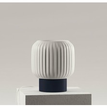 Modern Ribbed Masa Lambası 27 cm | Minimal Dekoratif Masa Aydınlatması