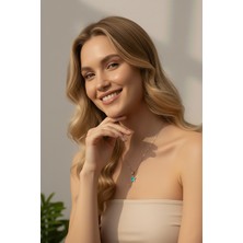 Studio Fashion 1988 Kadın Premium Kuyumcu Işçilik Rodyum Kaplama Yıldız Trend Modern Tasarım Kolye