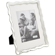 Mud Pie Dalgalı Metal 5x7 Çerçeve; 11" x 8 1/2"