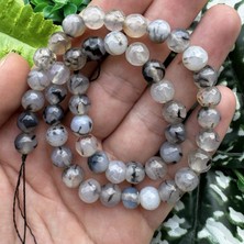 Fasetli Küre Şeffaf Siyah Damarlı Akik Taşı 8 mm