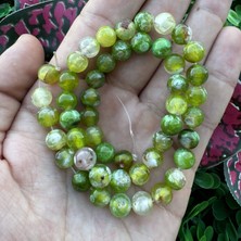 Küre Açık Yeşil Akik Taşı 8 mm