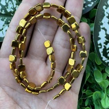 Ezik Kare Gold Hematit Taşı 3x6 mm