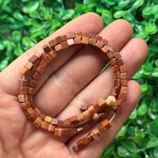 Küp Kırmızı Jasper Taşı 4x4 mm