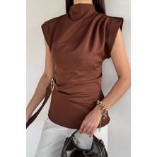 Gülseli Kadın Dik Yaka Bel ve Omuz Drapeli Kemer Detaylı Bluz P-00019473