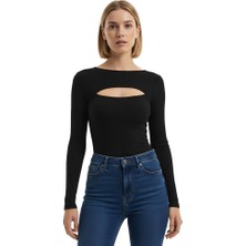 Göğüs Dekolteli Penye Bluz T-Shirt