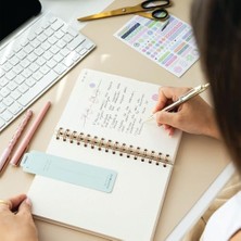 A5 Spiralli Sert Kapak Kareli Tarihsiz Not Defteri Bordo