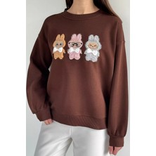Gülseli Kadın Bisiklet Yaka Ön Nakışlı Şardonlu Sweatshirt P-00018838
