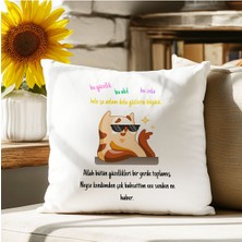 Qoeuyl Boutique Bu Güzellik Bu Akıl Bu Zeka Baskılı Komik Hediyelik Elyaf Dolgulu Saten Dekoratif Yastık