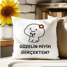 Qoeuyl Boutique Güzelin Miyim Gerçekten Baskılı Eş Sevgili Arkadaş Hediyelik Elyaf Dolgulu Dekoratif Yastık