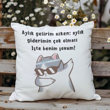 Qoeuyl Boutique Aylık Gelirim Azken Aylık Giderimin Çok Olması Baskılı Komik Hediyelik Elyaf Saten Dekoratif Yastık